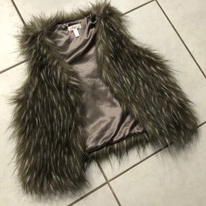 Girls Faux Fur Vest